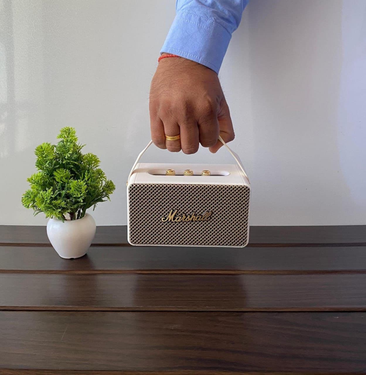 Marshall Kilburn II Portable Bluetooth Speaker